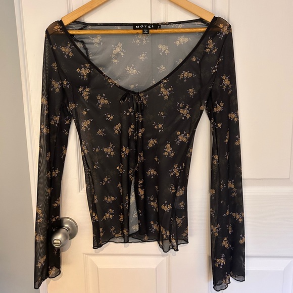 Mesh top - Picture 1 of 1